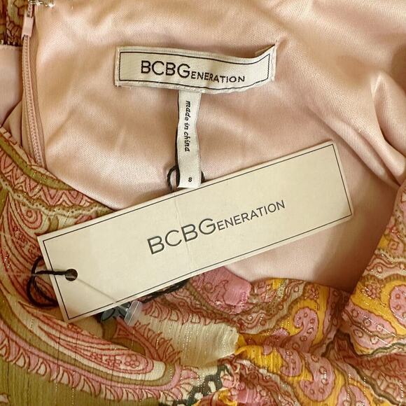 NWT BCBGeneration Paisley Retro Babydoll Mini Dress Women’s Size 8 Retail $128 - Picture 5 of 7